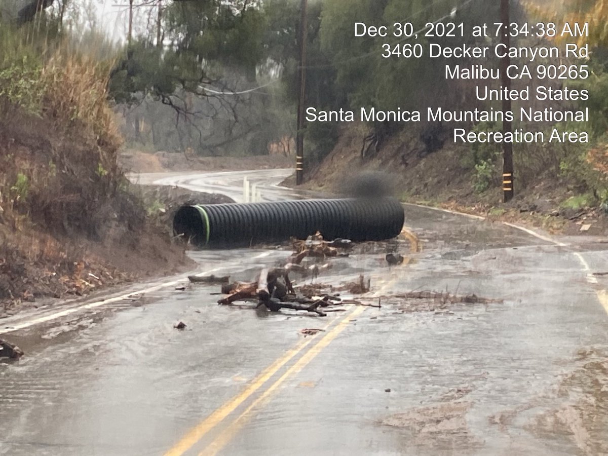 CaltransDist7's tweet photo. Decker Canyon/Malibu: State Route 23 is closed on the south end at State Route 1 (PCH) due to mud & rock slides. Crews are checking the north end of SR-23 in Westlake. #slides #SR23 https://t.co/cTSARdcxhf