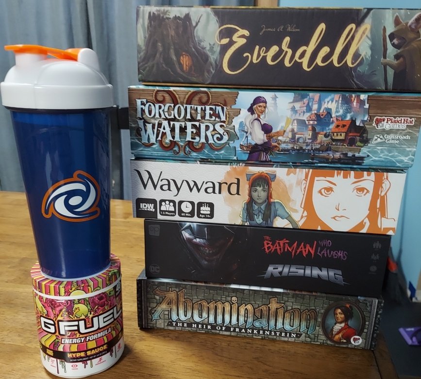 CritCityJ's tweet photo. Day 28 of trying to get sponsored by @GFuelEnergy ! #FlavorOfTheDay Hype Sauce | After a long night of board games the only thing that can get me through the next day is #GFUEL !! What is your favorite board/card game? 
 #FanFUELED #SponsorMe #twitchstreamer #gamenight https://t.co/RxFnmOVn8Z