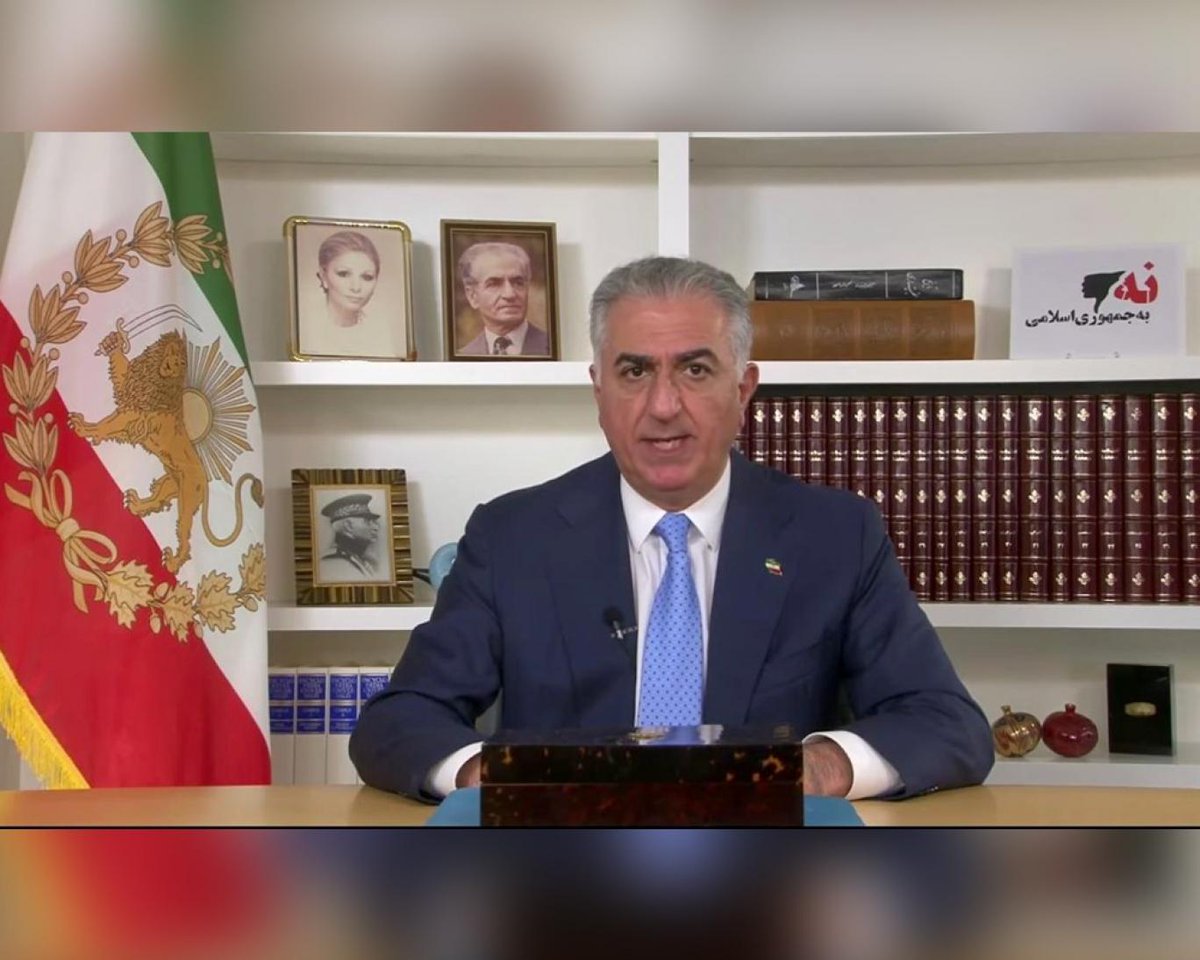 Asadi222Mehrdad's tweet photo. از دوستان و همراهان دعوت می‌شود در طوفان توییتر #Return_2_Pahlavi_4_iran ما را همراهی فرمایند https://t.co/Q1JAeFRCCn