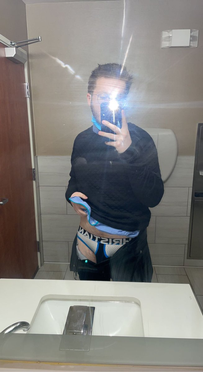 everetttroye's tweet photo. Come and get it ;) 😩 https://t.co/hoQajytuvs