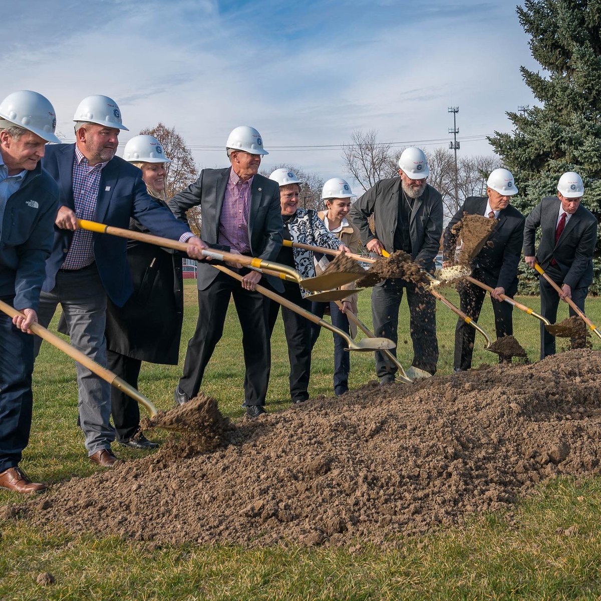 BethanyLutheran's tweet photo. Because of our generous donors and community, we were able to celebrate the ground breaking of our new Bethany Activity and Wellness Center this year! We eagerly look forward to its completion in 2023!
Learn more: https://t.co/inUpSOAAg3
#BuildingBethany #BLCBlessingCountdown https://t.co/dFUfFCodg5
