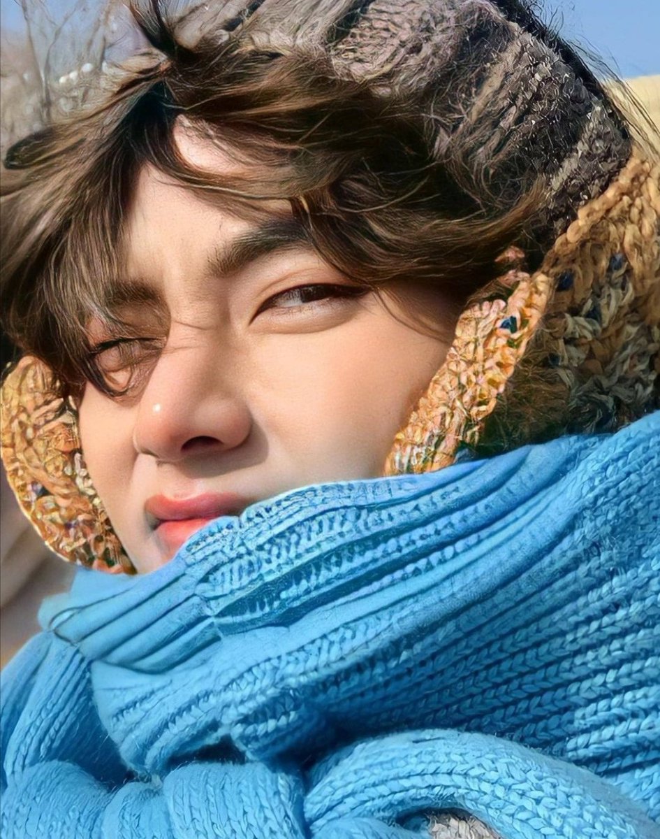 taegodlike's tweet photo. to my kind, sweet, loving but fierce and a force to be reckoned with... my baby taetae HAPPIEST BIRTHDAY! hope I'm not late yet in greeting u. 
I'm so proud of u &amp; I look forward to seeing what the next year brings for you. Happy birthday baby tae. I love you wo limits. 🥰 https://t.co/ygSLVfAv8O