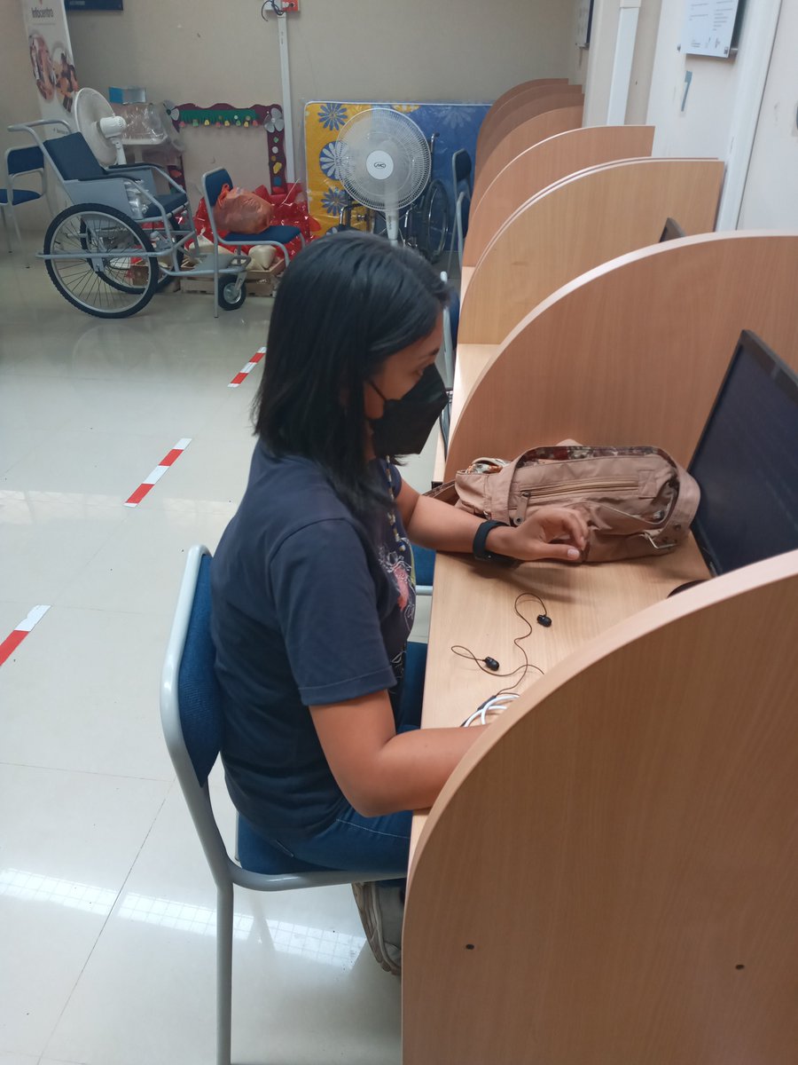 infoelguabo's tweet photo. Infocentro El Guabo al servicio de la ciudadanía, nuestros usuarios nos visitan a diario para poder realizar:
✅Tareas académicas📚
✅Investigaciones👨‍💻
✅Capacitaciones 👩‍💻🎨
✅Copias e impresione https://t.co/Yj40aD8qW2