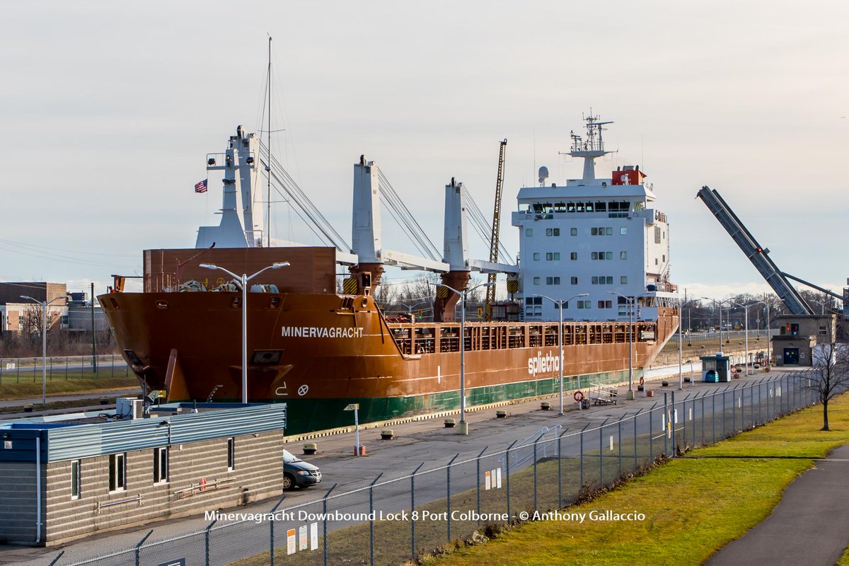 A_Gallaccio's tweet photo. The #Minervagracht downbound @hwyh2o #WellandCanal #Lock8 @PortColborne
https://t.co/3Zw9Ob89E6 https://t.co/RGa2CGe09X