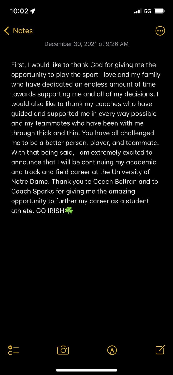 sarahgdavid14's tweet photo. Extremely excited to announce that I will be continuing my academic and track and field career at the University of Notre Dame! #GOIRISH☘️ @NDXCTF https://t.co/7gOErQxGpK