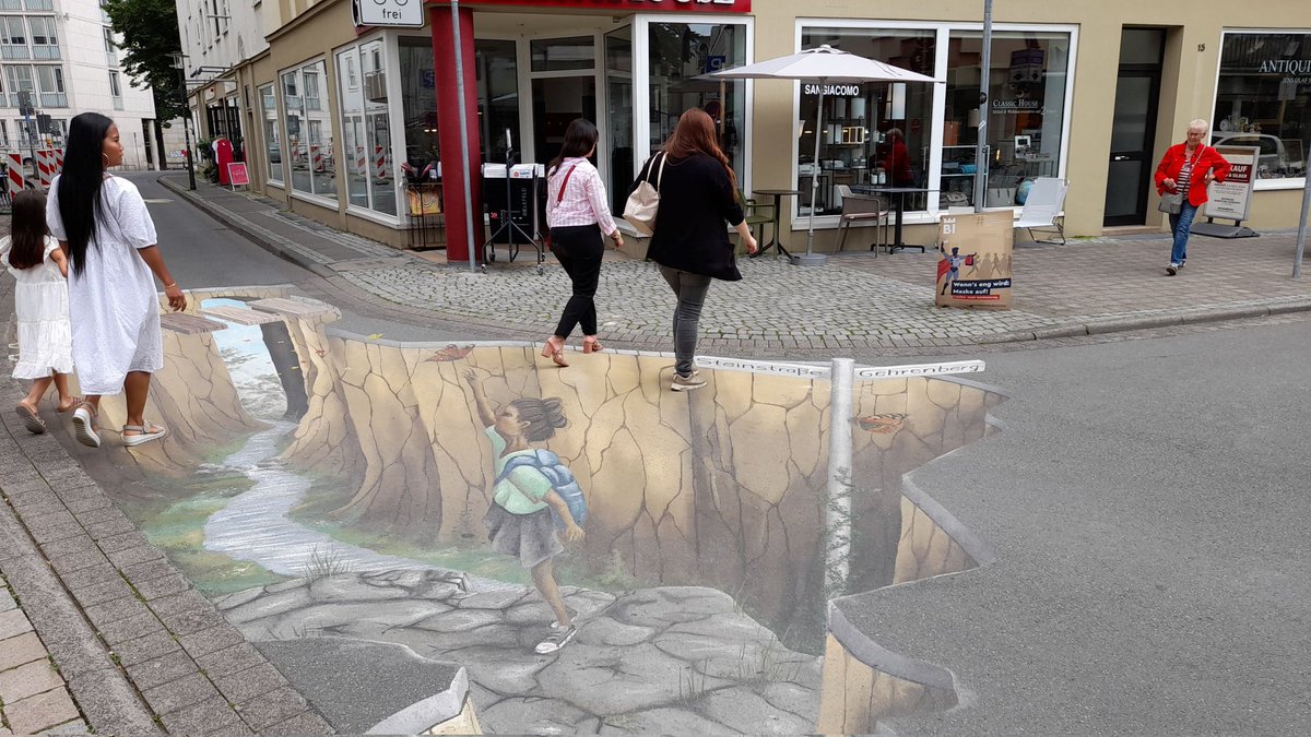 Space4People tweet media