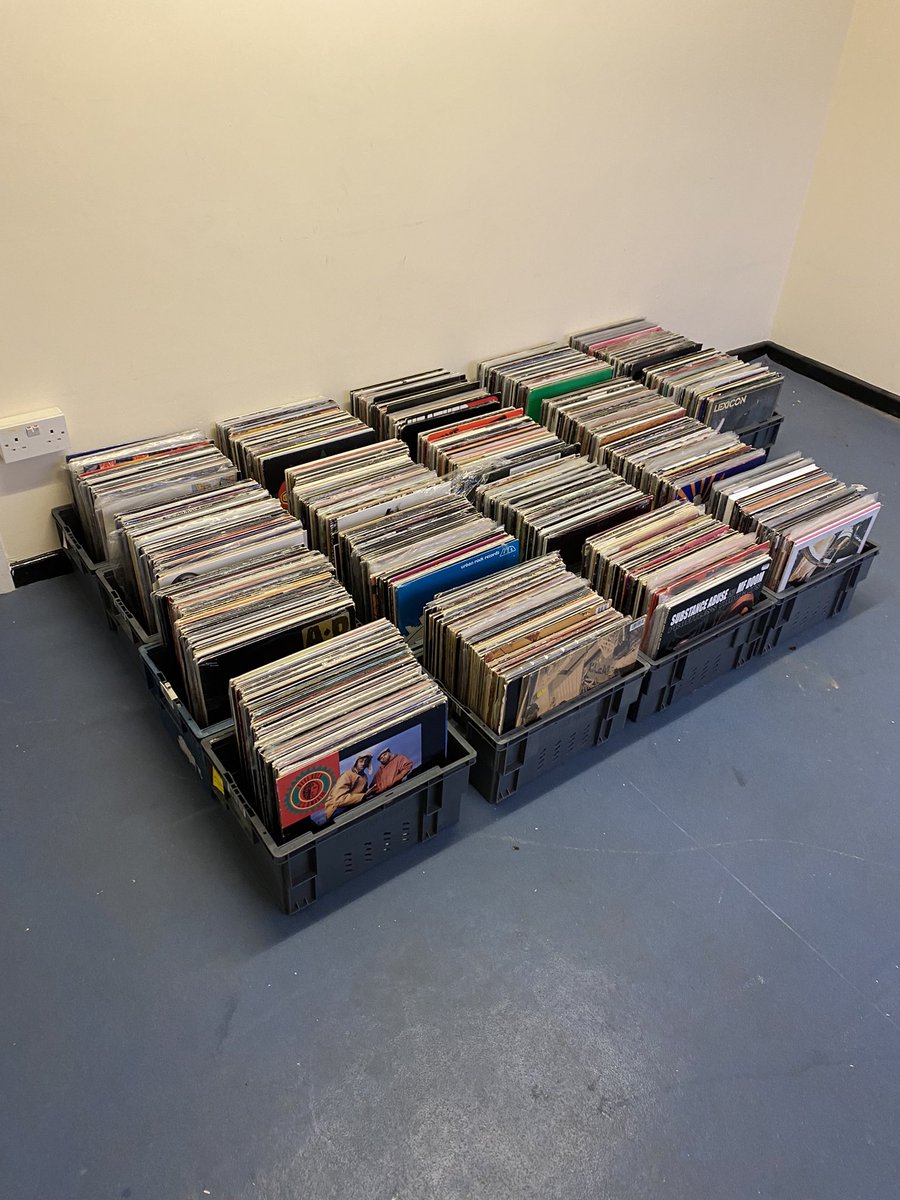 Pembo800737585's tweet image. When you split with your partner of nearly 20 years and have to move 31 years of hip hop only another 40 trays to go will post once done