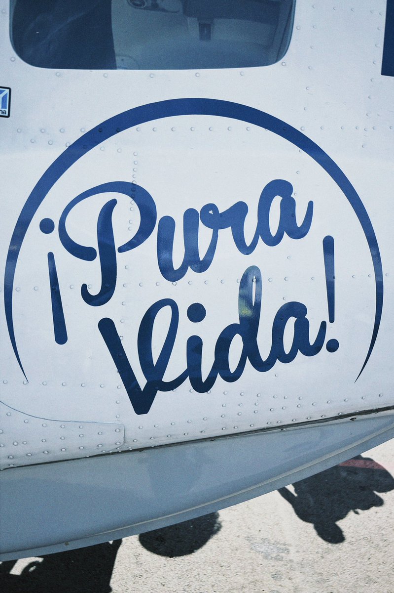 Dannocean's tweet photo. Ojalá muchos países tuviésemos un eslogan único y la disciplina como Costa Rica y su “pura vida” para decirlo todos los días en nuestro vocabulario. Ese simple y pequeño detalle CAMBIA TODO! Que ejemplo eres 🇨🇷 para toda Latino América. https://t.co/c8XchgmaqU