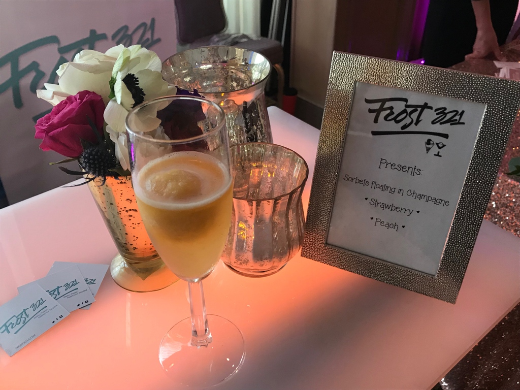 Let @frost321_ elevate your next event with #LiquidNitrogen cocktails! 🍾🍨

#Frost #NitrogenIceCream⁠ #Frost321