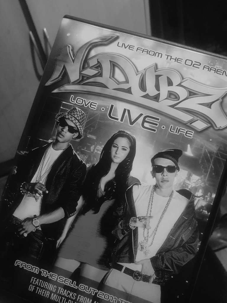 snipsii93's tweet photo. I can finally add this DVD to my #Ndubz collection 😍
I know i'm like 10 years late but it was never released in France it was hell of a mission to find it 😂🙌
#NDubzfam #Ndublet https://t.co/TK1A2jWwYM