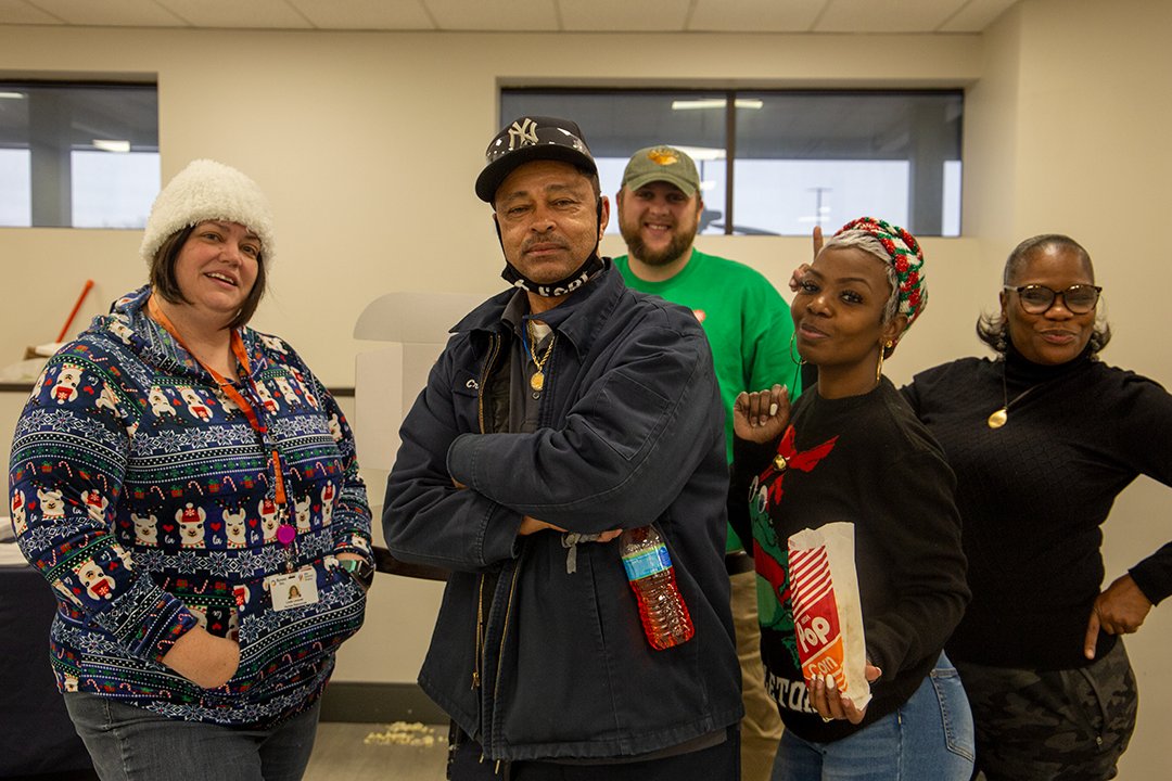 MidAmDisplay's tweet image. To celebrate the end the year and the coming of 2022, we had holiday themed popcorn day 🍿 where employees dressed in fun &amp;amp; unique sweaters. 🎊 Have a Happy New Year everyone! 
#popcorn #mms #pretzels #holiday #newyear #celebrate #employees