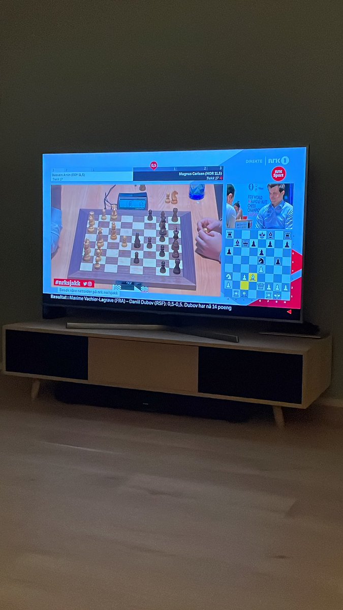 Agimiela's tweet photo. Første sjakksending jeg får med meg fra dette mesterskapet. Alltid gøy med #nrksjakk 🤩 https://t.co/dVCI5HeLZu