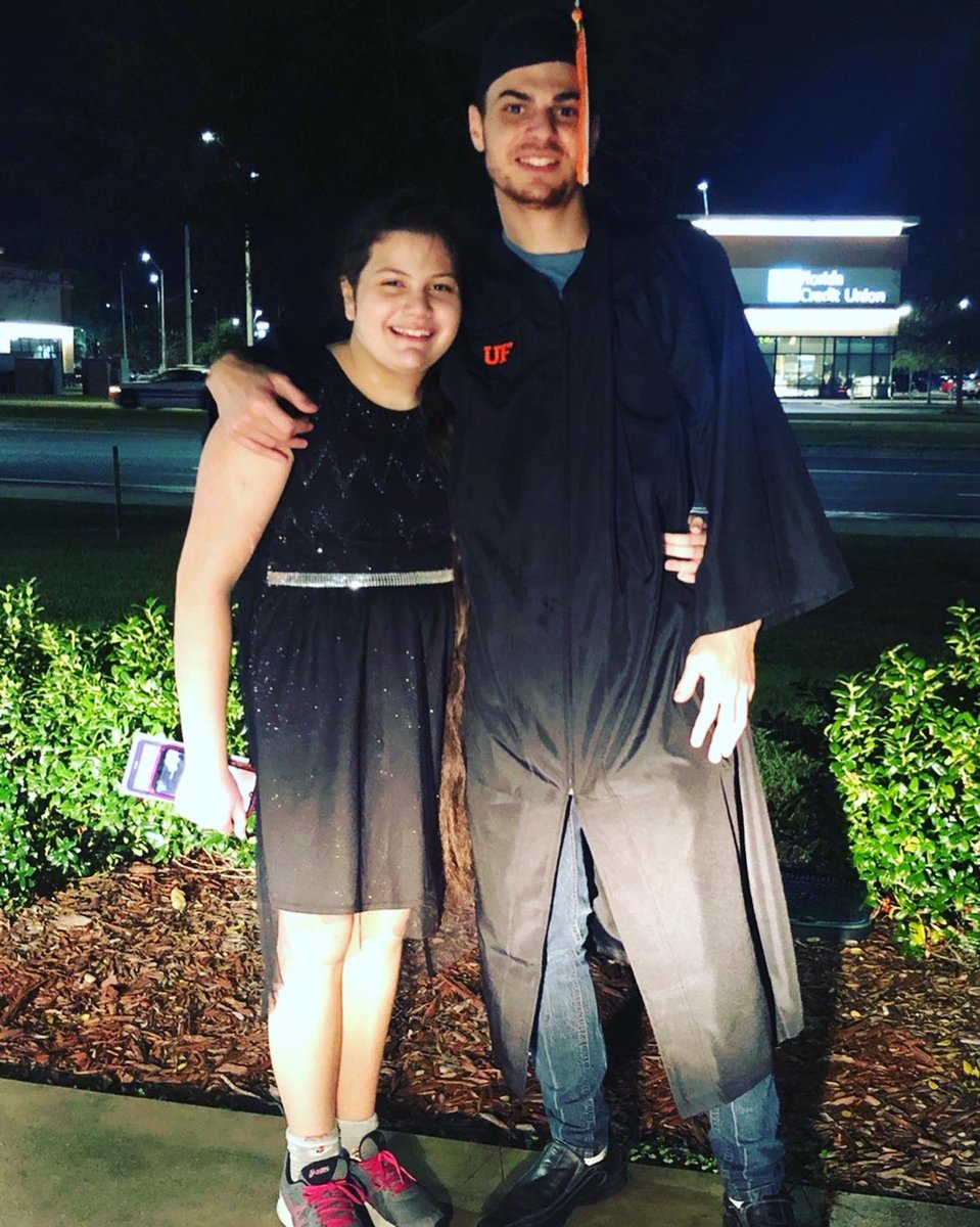 UFSAMMY's tweet photo. We got some graduating boys 😎 Congrats to Xander, Alan, Josh, and Lancaster 🎉 https://t.co/szROkpc8RF