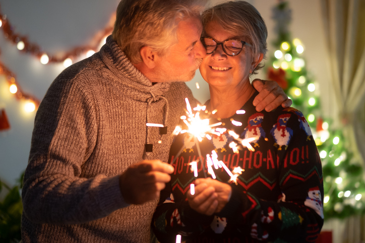 AwareSeniorCare's tweet photo. This year, as a family caregiver, remember to add self-care to your list of resolutions! Read the latest blog post from Home Care Assistance to get some great ideas.
https://t.co/LDbhNo6TDy https://t.co/NvdE5wfcss