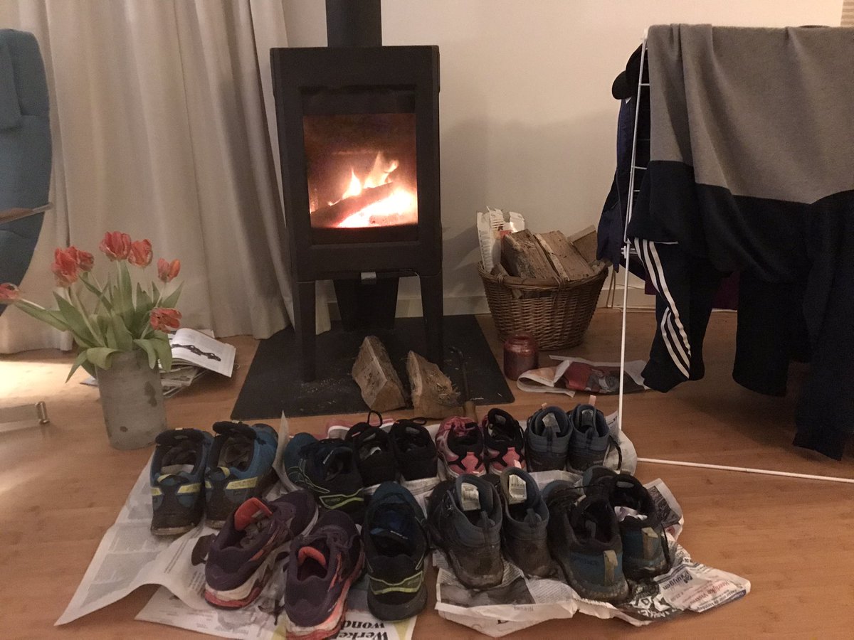 Vakantie in eigen huis!
instagram.com/p/CYH0LWUsdzZ/…