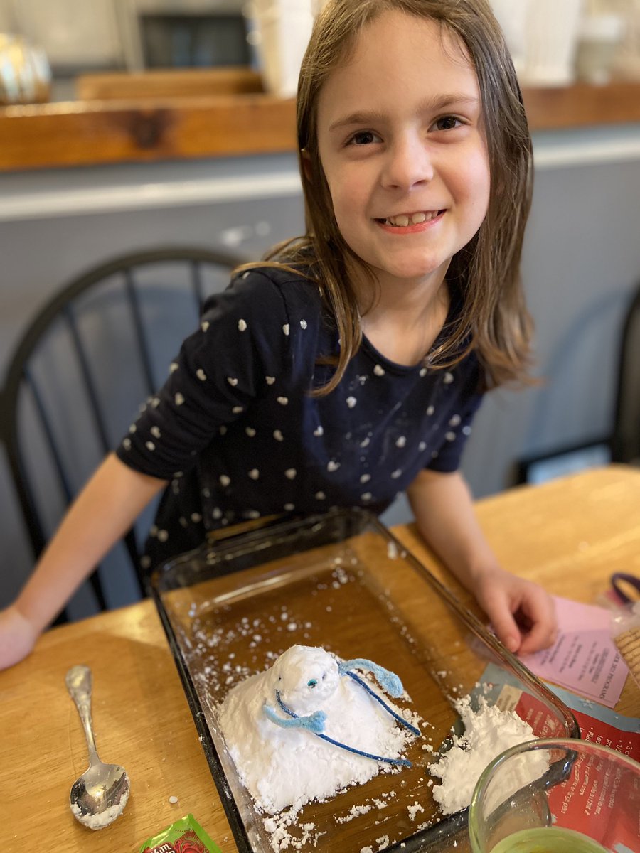 KoDonnor's tweet photo. @aacpl we made the snowman craft today. This is an Elsa snowman that is making her own snow. So much fun! https://t.co/ihEJEmIyUo