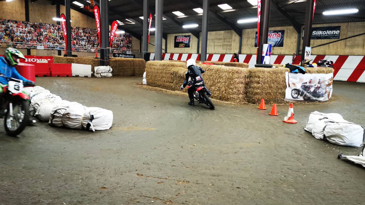19LLRacing's tweet photo. What a day, 1st time flattracking with and it was mega, definitely going again and our team won the endurance 💪🏁
#flattracking #sideways #sliding #wintertesting https://t.co/UUlpDXTLan