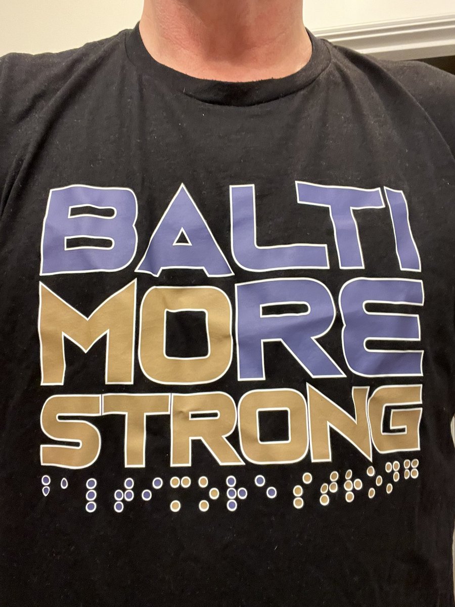 steevNSP's tweet image. @DAonCBS and @JeremyConn1057 , showing off 1 of my favorite Christmas gifts today. Finally in the game! #BaltiMOre #MoGaba