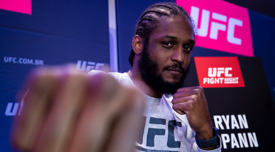 Light-Heavyweight partij tussen Ryan Spann en Ion Cutelaba op 26 februari in Las Vegas dlvr.it/SGHWsb