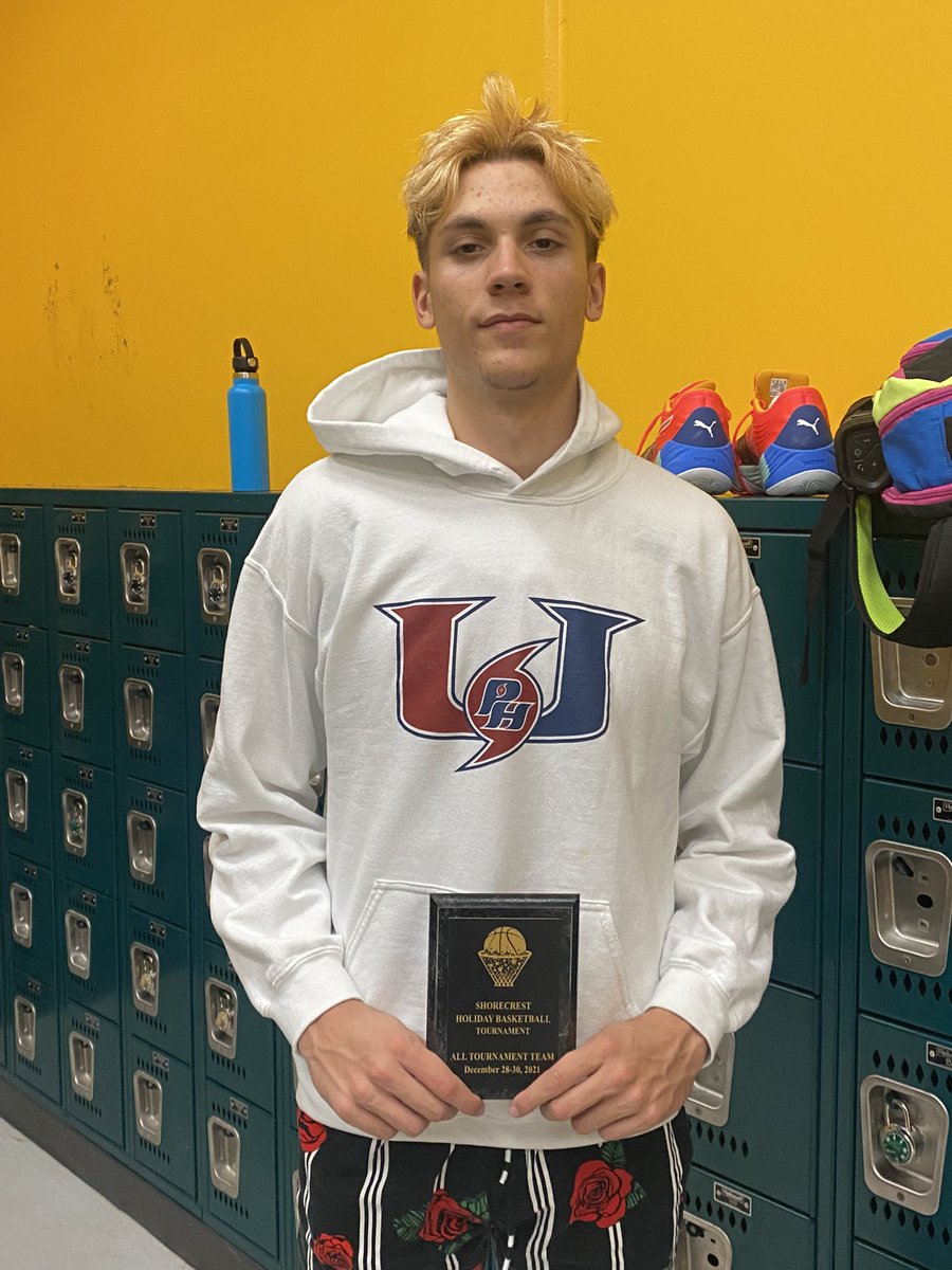 PHU Hoops tweet media