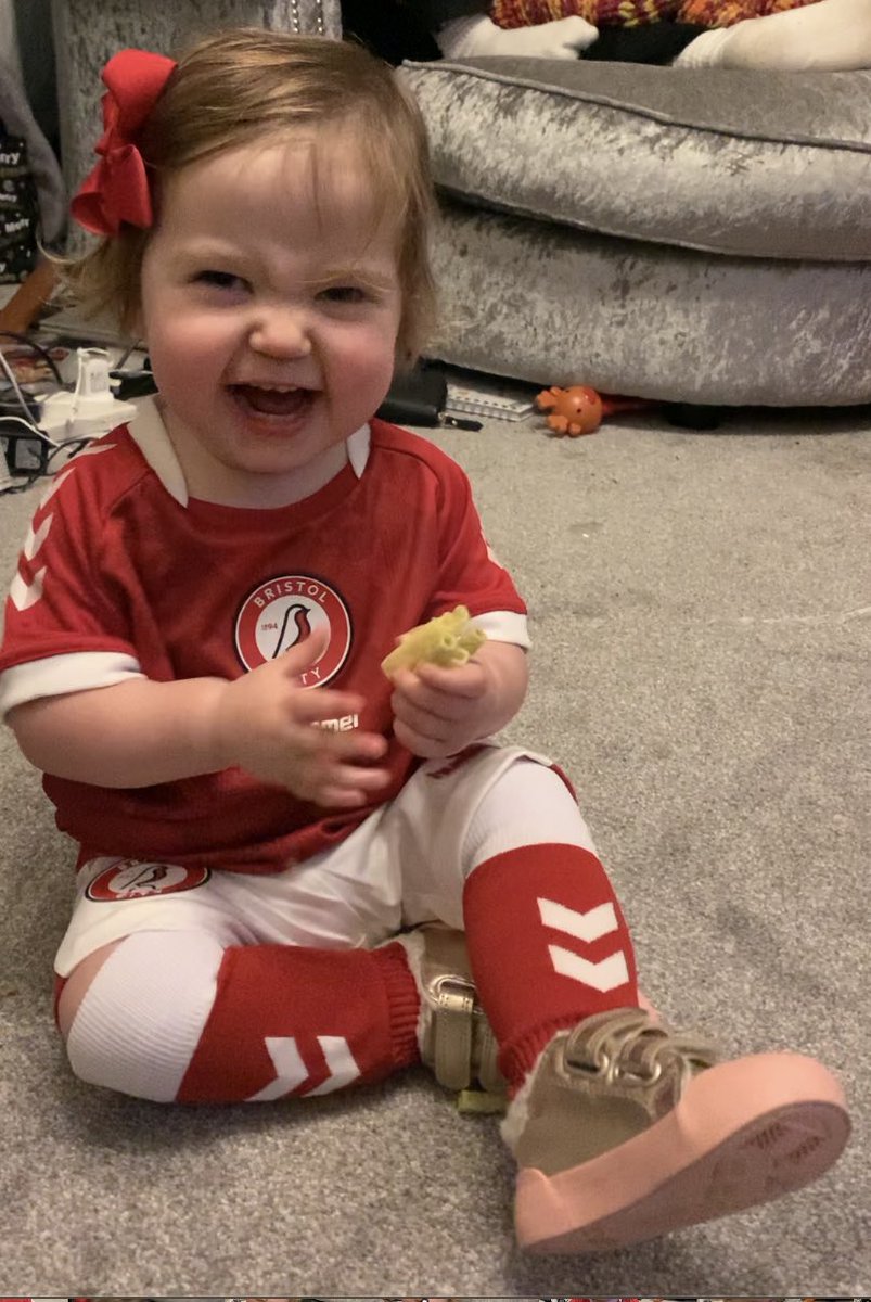 sammaroylance's tweet photo. Loving life in her first ever @BristolCity kit! https://t.co/552Uo3WFi1