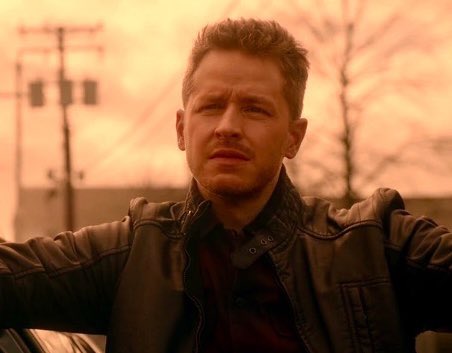 xToniBx's tweet photo. Dark Prince Charming 🖤🥰
@JoshDallas played two different characters brilliantly amazing ❤️
#OnceUponATime #PrinceJames #PrinceDavid https://t.co/fBGbxeMq9D