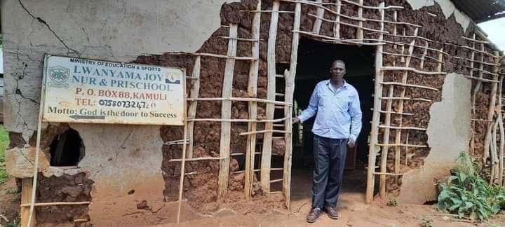 MintBanditX's tweet photo. @UNICEFUganda @Mglsd_UG @JanetMuseveni @GPChildMarriage @unicefprotects @UNICEFAfrica @UNICEF Ugandan ministry of education &amp; sports is dead! Uganda is the only country in Africa with schools closed up to today!
#Article3UG
#RiseupUg
#WeAreRemovingADictator
#UgandaIsBleeding
#FreeAllPoliticalPrisonersinUganda
#SaveOurEducation
@POTUS @VP @UN
@UNESCO
@UNICEF
@UNHumanRights https://t.co/DlCgOWVBkh