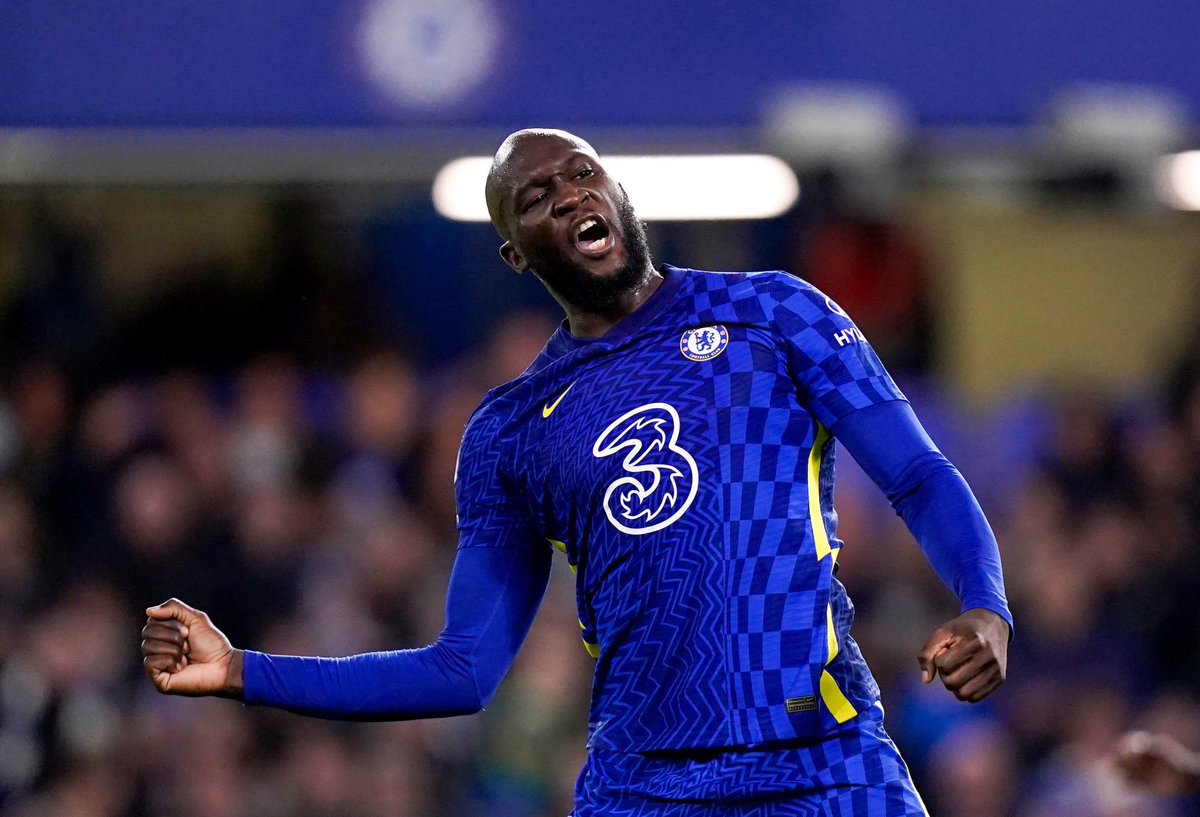 ActuFoot_'s tweet photo. Lukaku : « Je ne suis pas content de la situation à Chelsea. Tuchel a choisi de jouer avec un autre système. Je n'abandonnerai pas. » 😡

(@SkySports) https://t.co/ehZth4Hs9d
