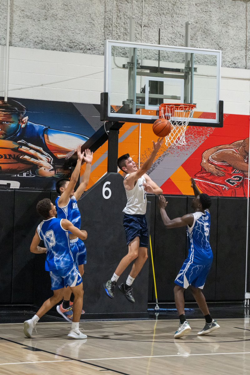SelectShore's tweet photo. « Just play . Have fun . Enjoy the game » #MichaelJordan #nike #southshoremontreal #Hoop #lovethegame #basketball https://t.co/ax3H2knZqW