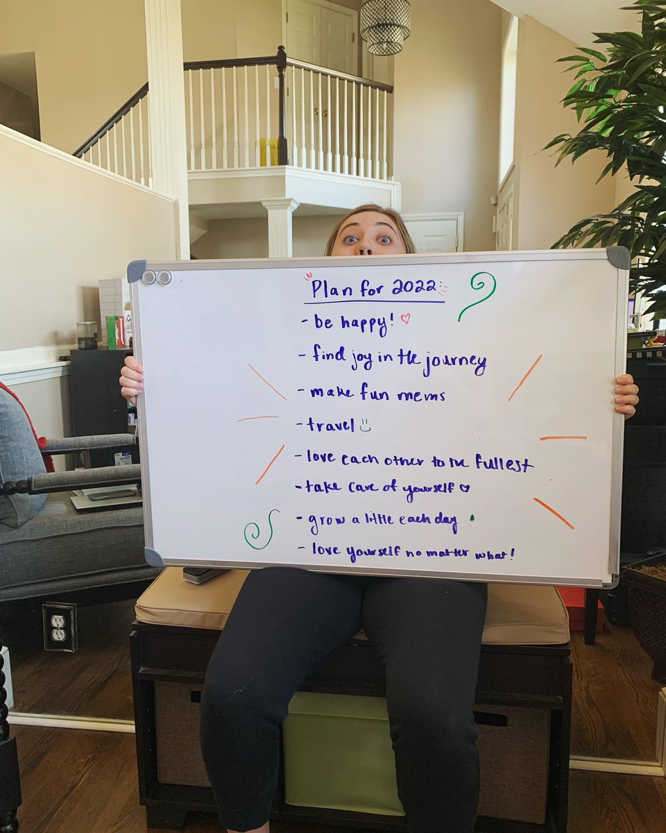 joym's tweet photo. When @KelsieMilkowski finds a blank whiteboard, itโs never the same after she gets ahold of it. โค๏ธ๐คฉ #futurelifecoach #sheinspiresme https://t.co/LHf58HZmid