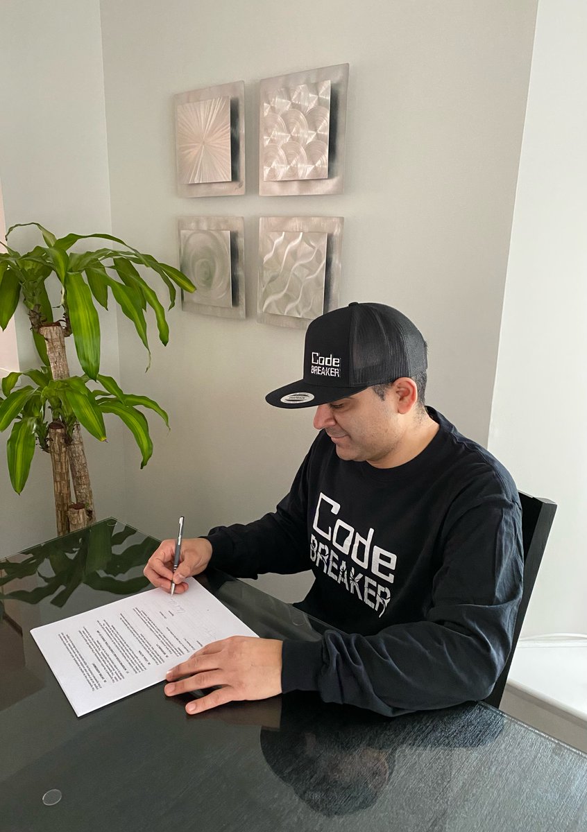 MrValencia24's tweet photo. Very excited and thankful to share that I have signed with @codebreakeredu to write my first book #MathPlay 🙂 Looking forward to working with the #CodeBreaker family to help spread the joy of #math 📖🖊 @mraspinall

#MTBoS #ITeachMath #Maths #MathIsFun #MathChat #MathEd #MathArt https://t.co/dn1j8fLdvu