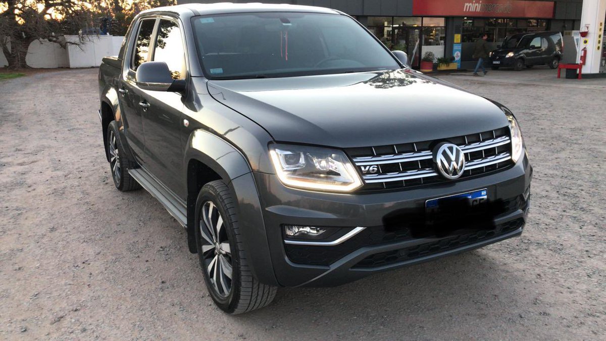 Populacho23's tweet photo. Vendo 2020, 80.000km. Impecable https://t.co/ZH4MWyv9OA