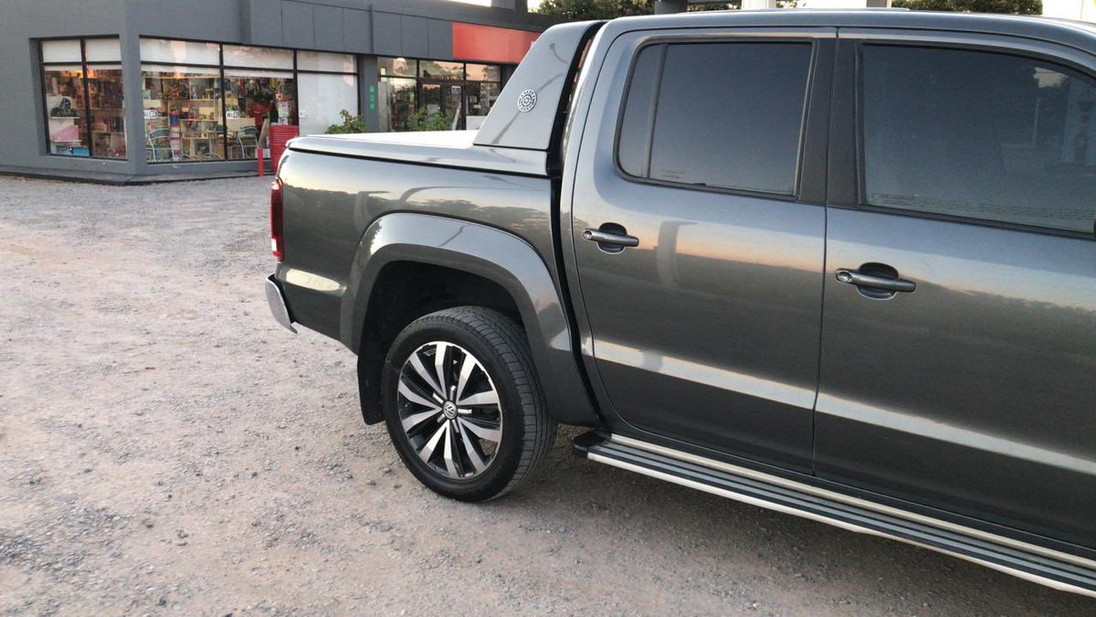 Populacho23's tweet photo. Vendo 2020, 80.000km. Impecable https://t.co/ZH4MWyv9OA