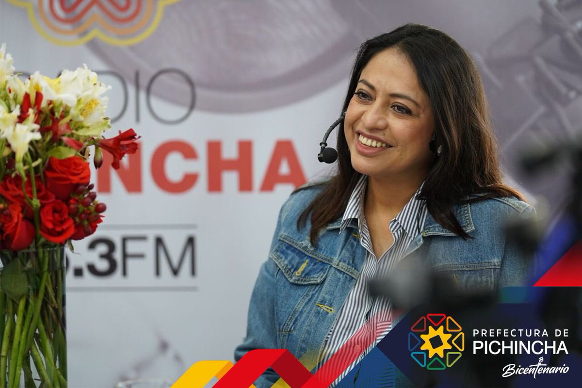 PichinchaGob's tweet photo. La gestión desarrollada en #Pichincha durante este 2️⃣0️⃣2️⃣1️⃣ ha sido ardua, con diversos programas y proyectos entorno a los ejes de vialidad, género, turismo, producción, riego y más, como detalló la Prefecta @PaolaPabonC en entrevista con @radio_pichincha. https://t.co/F2h8qtjKcl