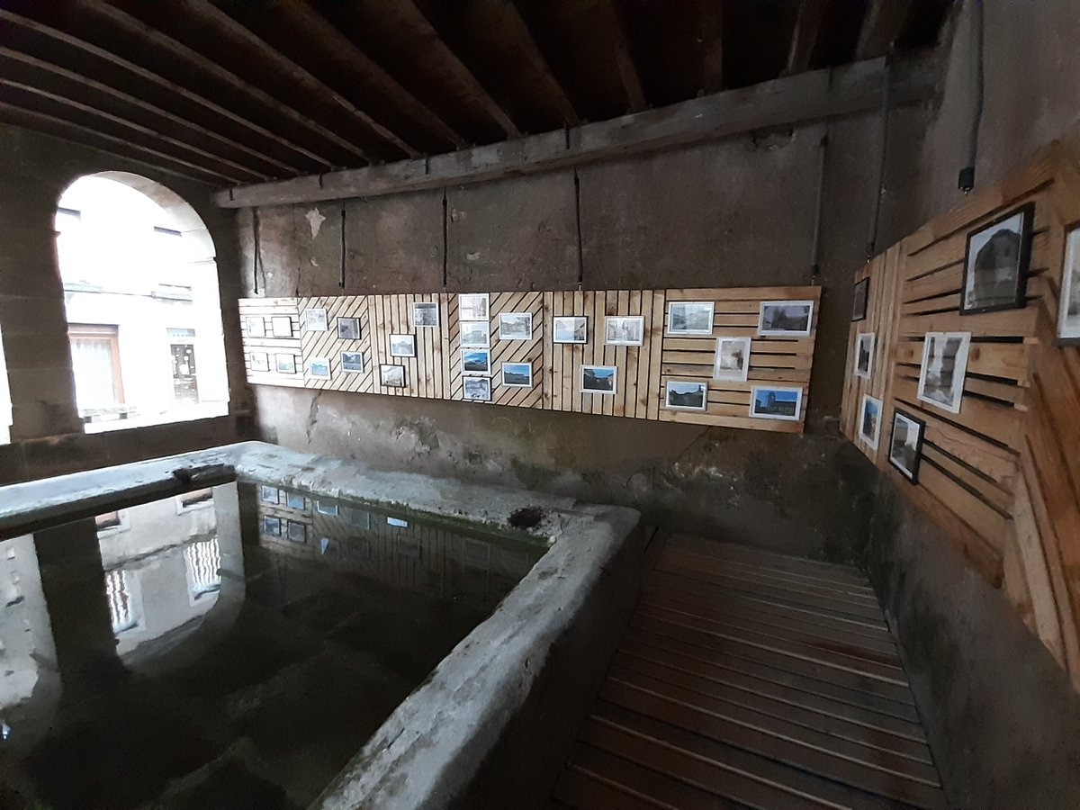 blidericus's tweet photo. Bleurville - Vosges. - Un lavoir bâti sous la IIe République accueille une rétrospective photographique sur les rues du village façon "avant/après". A voir ! https://t.co/loH1TqdHEW