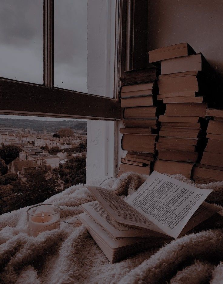 madipoetry's tweet photo. •𝐭𝐡𝐫𝐞𝐚𝐝 𝐨𝐟 𝐦𝐲 𝐛𝐨𝐨𝐤𝐬 𝐫𝐞𝐚𝐝 𝐢𝐧♡𝟐𝟎𝟐𝟐♡
  -𝐁𝐨𝐨𝐤𝐬 𝐚𝐫𝐞 𝐞𝐚𝐬𝐲 𝐭𝐨 𝐝𝐞𝐬𝐭𝐫𝐨𝐲. 𝐁𝐮𝐭 𝐭𝐡𝐞 𝐰𝐨𝐫𝐝𝐬 𝐰𝐢𝐥𝐥 𝐥𝐢𝐯𝐞 𝐚𝐬 𝐥𝐨𝐧𝐠 𝐚𝐬 𝐩𝐞𝐨𝐩𝐥𝐞 𝐜𝐚𝐧 𝐫𝐞𝐦𝐞𝐦𝐛𝐞𝐫 𝐭𝐡𝐞𝐦.

- 𝐀𝐚𝐫𝐨𝐧 𝐖𝐚𝐫𝐧𝐞𝐫 https://t.co/um7THlPL9v