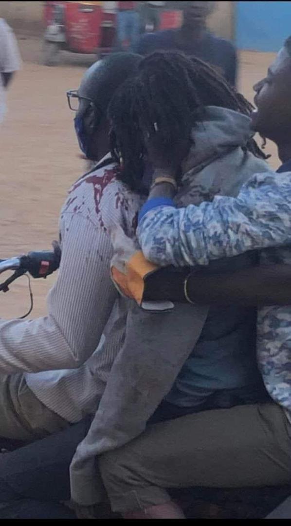 AmalAbd44957621's tweet photo. Bibo one of #30DecmMarch martyrs, a young talented musician shot dead amid a peaceful protest 
 @volkerperthes @JonHutson @RapporteurUn @SudanPMHamdok @hrw_ar @AmnestyAR @BBCArabic @cnnarabic @USEmbassyKRT @EU_SUDAN
احد شهداء موكب 30 😭😭 https://t.co/1TtSLP1WzW
