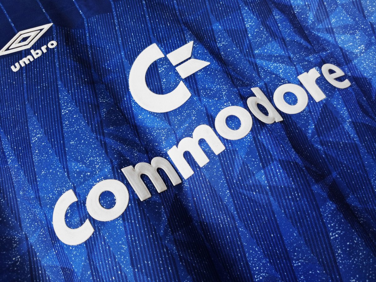 CamisaPesada's tweet photo. THE BLUES! 🔵
Em 1990 o Chelsea faturou a Full Members Cup e Kerry Dixon foi o artilheiro do clube londrino. Aquele lindo manto você tem aqui.

Adquira já a sua pelo link:

👕 Retrô Chelsea Home 89/91
📲 https://t.co/5x5wyAdXT2

#camisapesada
#asuafootballstore https://t.co/BR6L5WOdT1