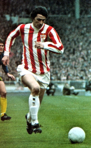 robertmdaws's tweet photo. #JohnRitchie ..an old style centre forward who spent most of his career at @stokecity . A prolific goalscorer and played in the team that won the 1972 League Cup https://t.co/gV3Sh1fo8F