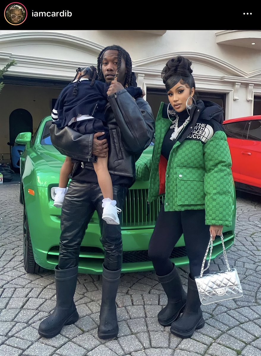 yzyupdates's tweet photo. Yeezy Taught Me 🔥 https://t.co/5HFmP4pilG