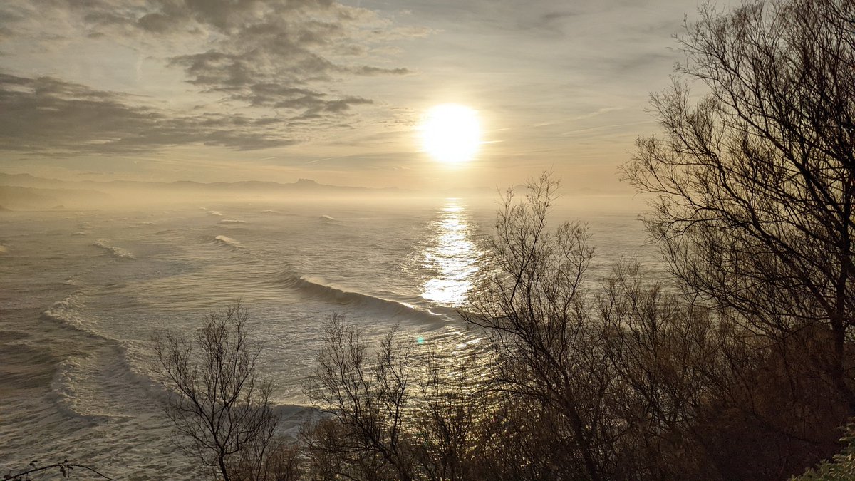 jchdeyts's tweet photo. @arnaud_lancon Biarritz hier. https://t.co/XxxWzTBNnS