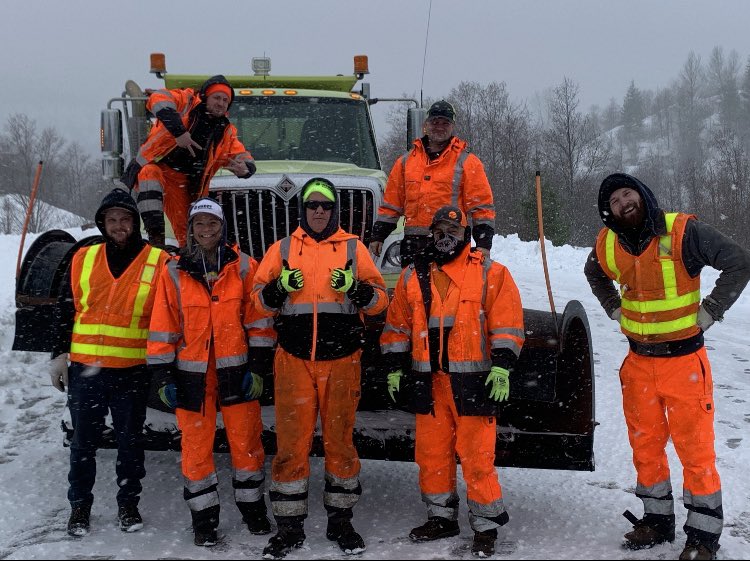 Thank you to all our WSDOT crews who have been at it 24/7 this holiday to keep our roads clear. 

Your work and dedication kept the rest of us safely arriving and spending time with our loved ones. 

This crew gathered earlier this month to prep for stormy winter weather.