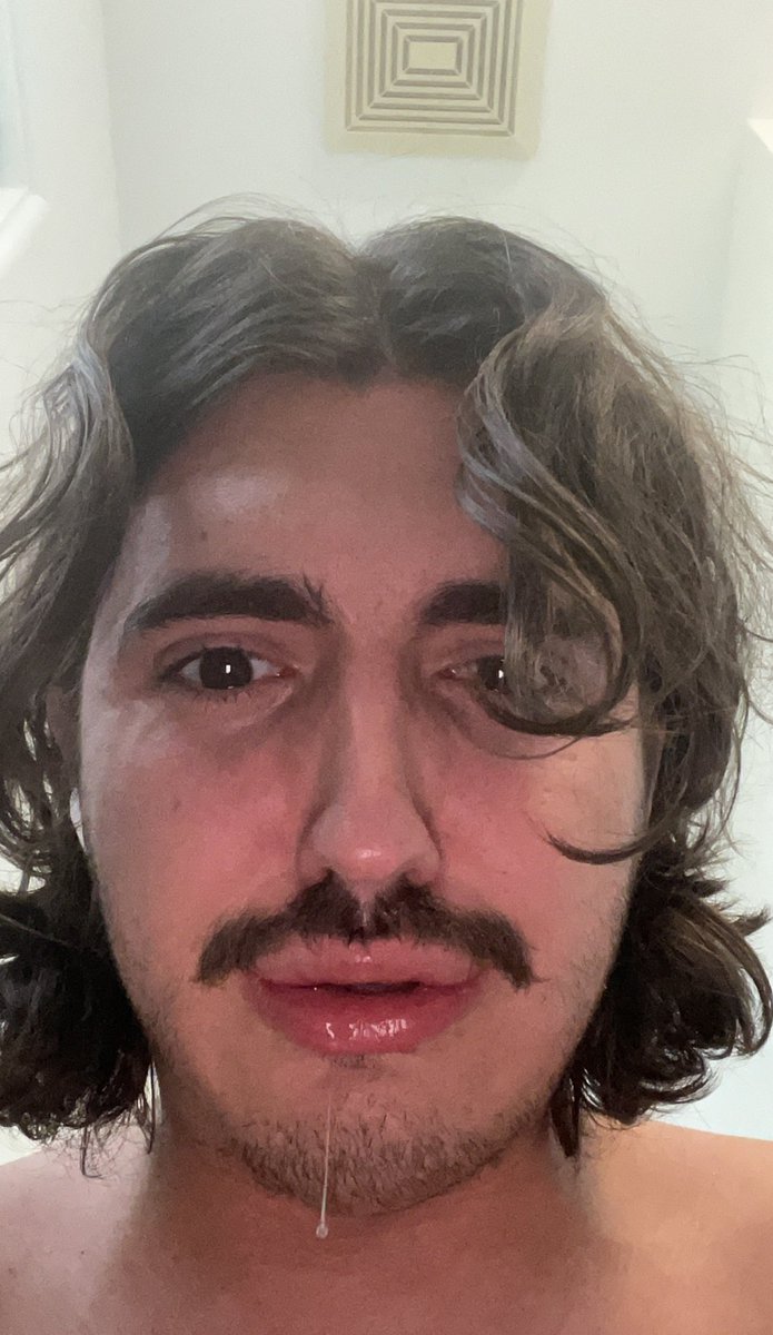 Taking a shit rn (decent size nothing crazy, good shape and density though) and my right AirPod Pro fell out of my ear, smacked my penis on its way into the bowl - as if to mockingly say “if only you had a bigger penis, then it wouldn’t be like this” and then fell into my shit