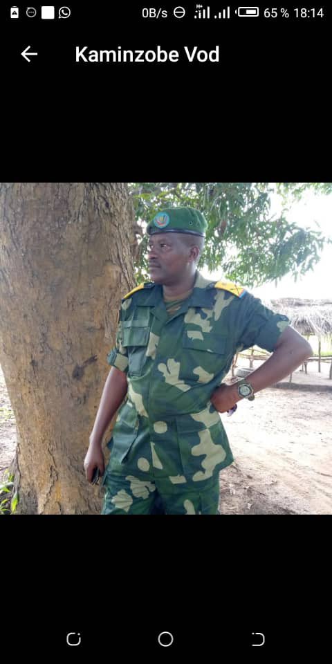 LubayaClaudel's tweet photo. #RDC Je rappelle à notre conscience qu’en l’espace de 21 jours, 2 officiers #FARDC ont perdu la vie dans des conditions tragiques que je condamne, au S/Kivu. #MajNkamihoze brûlé vif et #colKyembe, décapité. Ces faits nécessitent une réponse officielle à la mesure de leur gravité https://t.co/q0wOsfc2tq