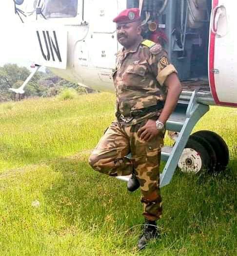 LubayaClaudel's tweet photo. #RDC Je rappelle à notre conscience qu’en l’espace de 21 jours, 2 officiers #FARDC ont perdu la vie dans des conditions tragiques que je condamne, au S/Kivu. #MajNkamihoze brûlé vif et #colKyembe, décapité. Ces faits nécessitent une réponse officielle à la mesure de leur gravité https://t.co/q0wOsfc2tq
