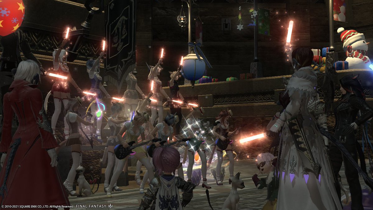 Today in #Eorzea: 
#RedGlowstickGang out for <a href="/MoshMosh_FFXIV/">Mosh Mosh</a> in Ul'dah (Lich, #LightDC)

#FFXIV #FinalFantasy14 #EorzeaPhotos #gpose #BardPerformance