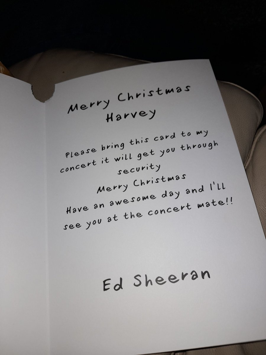Melissaell87's tweet photo. @edsheeran 
Hi Ed me and my son Harvey who is your biggest fan loves his Christmas Card. We are coming to see you June 2022 in Sunderland Stadium of Light ❤ https://t.co/uDpvb79YSC
