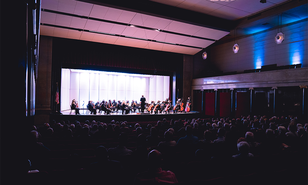 omahasymphony's tweet photo. Ready for more live orchestral music in the new year? We sure are!

Explore all of the concerts coming in 2022 >> https://t.co/jBJMvdXkmz https://t.co/9I7mPJ9vhh