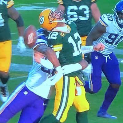 PAOnTheMic's tweet photo. #NewProfilePic https://t.co/xfKaOEBrty