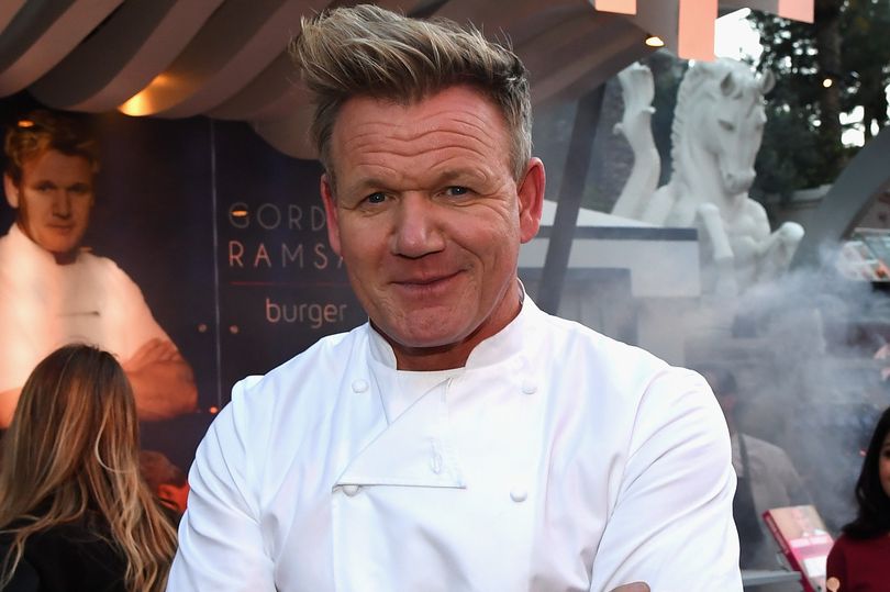 Gordon Ramsay charging punters £345 for New Year's Eve dinner - without booze
https://t.co/w2qX0MwOnx https://t.co/muhM48I81O